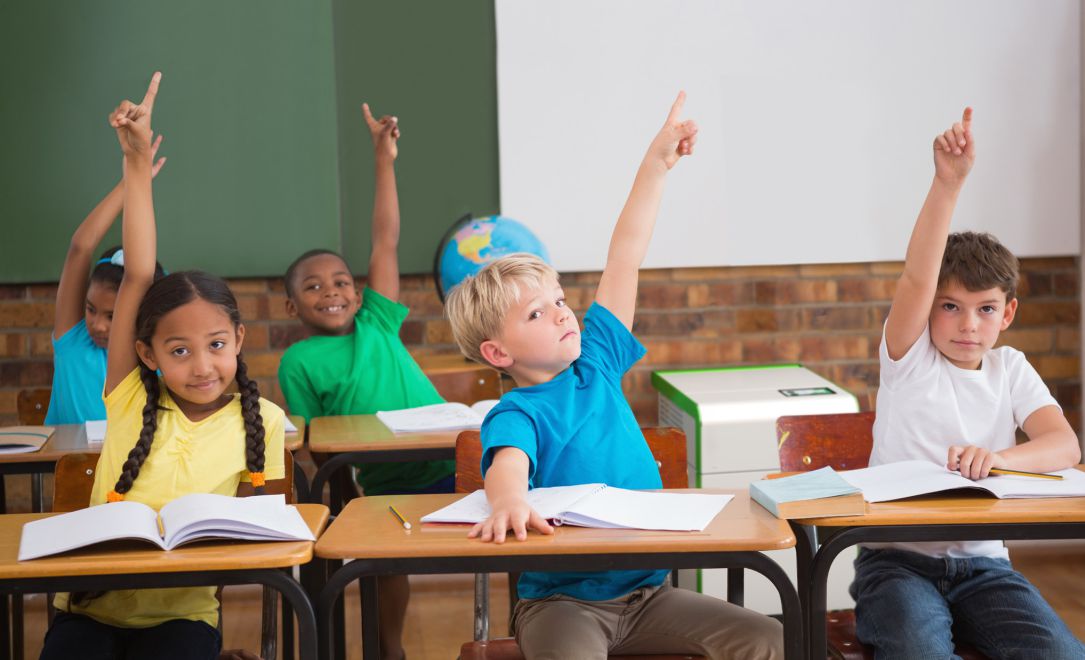 Luftreiniger im Klassenzimmer